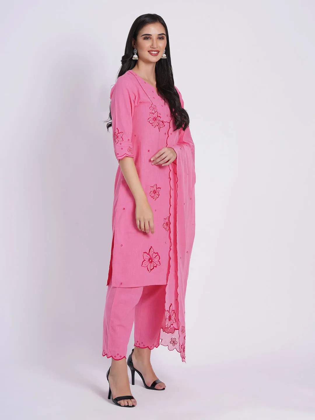 Cotton 3pc Kurta Pant Dupatta Set with Scalloping Embroidery